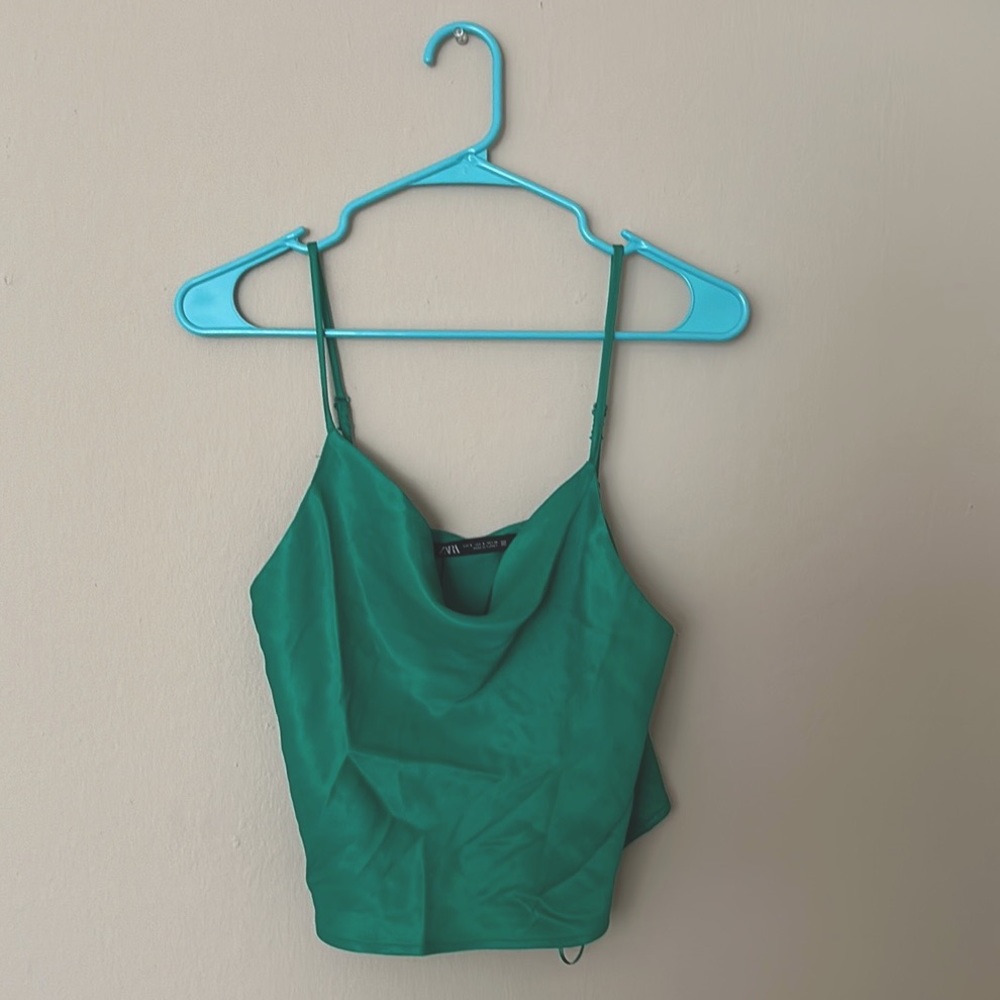 Zara | Green Top